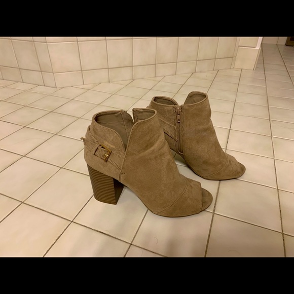Apt. 9 Tan Open-Toe Booties - Picture 1 of 3
